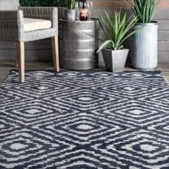 NuLOOM Zaria Diamond Tiles Fringed Indoor/Outdoor Patio Area Rug 8 NuLOOM Zaria Diamond Tiles Fringed Indoor/Outdoor Patio Area Rug -Outdoor Garden Store GUEST 0aae3a8f 27cc 454d 8c0e 004c2a0fddc7