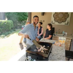 Razor Griddle GGT2160M 19 Inch Outdoor 1 Burner Portable LP Propane Gas Grill Griddle With Push Ignition For BBQ Cooking And Frying, Black -Outdoor Garden Store GUEST 26b439c8 683a 4027 b089 25251977f075