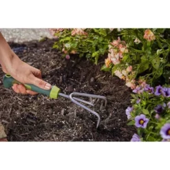 Miracle-Gro Shake 'N Feed All Purpose Continuous Release Plant Food 4.5lb -Outdoor Garden Store GUEST 324fd71c 3a23 437d 9bd4 eda80ee8ba02