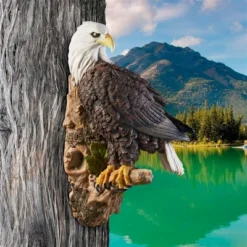 Design Toscano American Bald Eagle Bird Of Prey Wall Sculpture - Multicolored