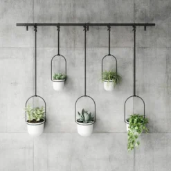 Triflora 5 Hanging Planter White - Umbra -Outdoor Garden Store GUEST 638cfd17 ed40 4b12 9e31 5d43e33f9fda