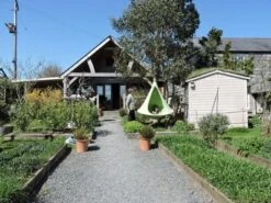 The Hamptons Collection 60” Green Heavy Duty Hanging Cacoon Chair With Hanging Hardware