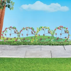 Collections Etc Floral Bird Wagon Wheel Border Stakes - Set Of 4 13.5 X 13.5 X 19