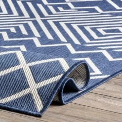 NuLOOM Celine Aztec Indoor/Outdoor Area Rug -Outdoor Garden Store GUEST aa2aec15 2db1 4de6 89fb 424d0519878e