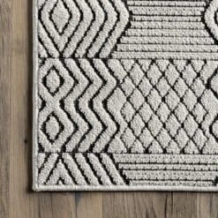NuLOOM Valerie Textured Geometric Indoor/Outdoor Patio Area Rug 13 NuLOOM Valerie Textured Geometric Indoor/Outdoor Patio Area Rug -Outdoor Garden Store GUEST c580d9df 3436 4e85 b7d5 70b6341c8d9f